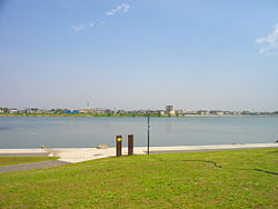 250px-Koshigaya_LakeTown_Pond_3.JPG